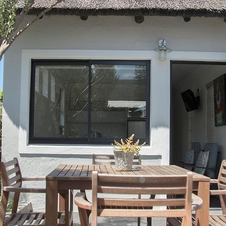 Hotel The Yacht Hermanus Exterior foto