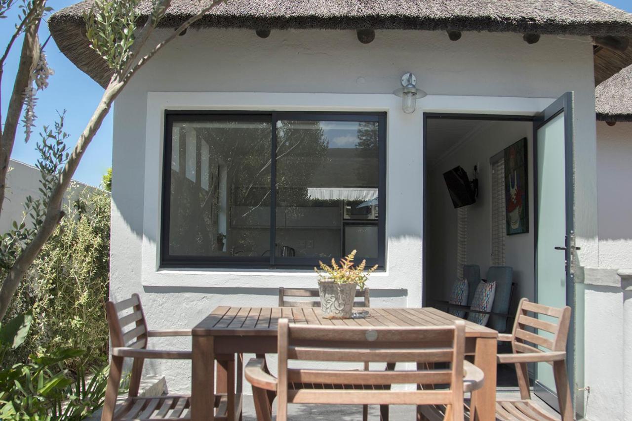 Hotel The Yacht Hermanus Exterior foto
